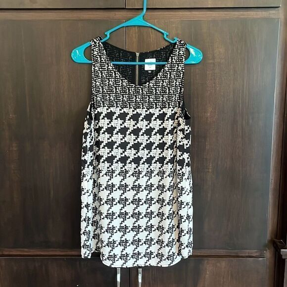 CAbi Broken Check Houndstooth Sleeveless Top Small #3090 - Picture 2 of 6